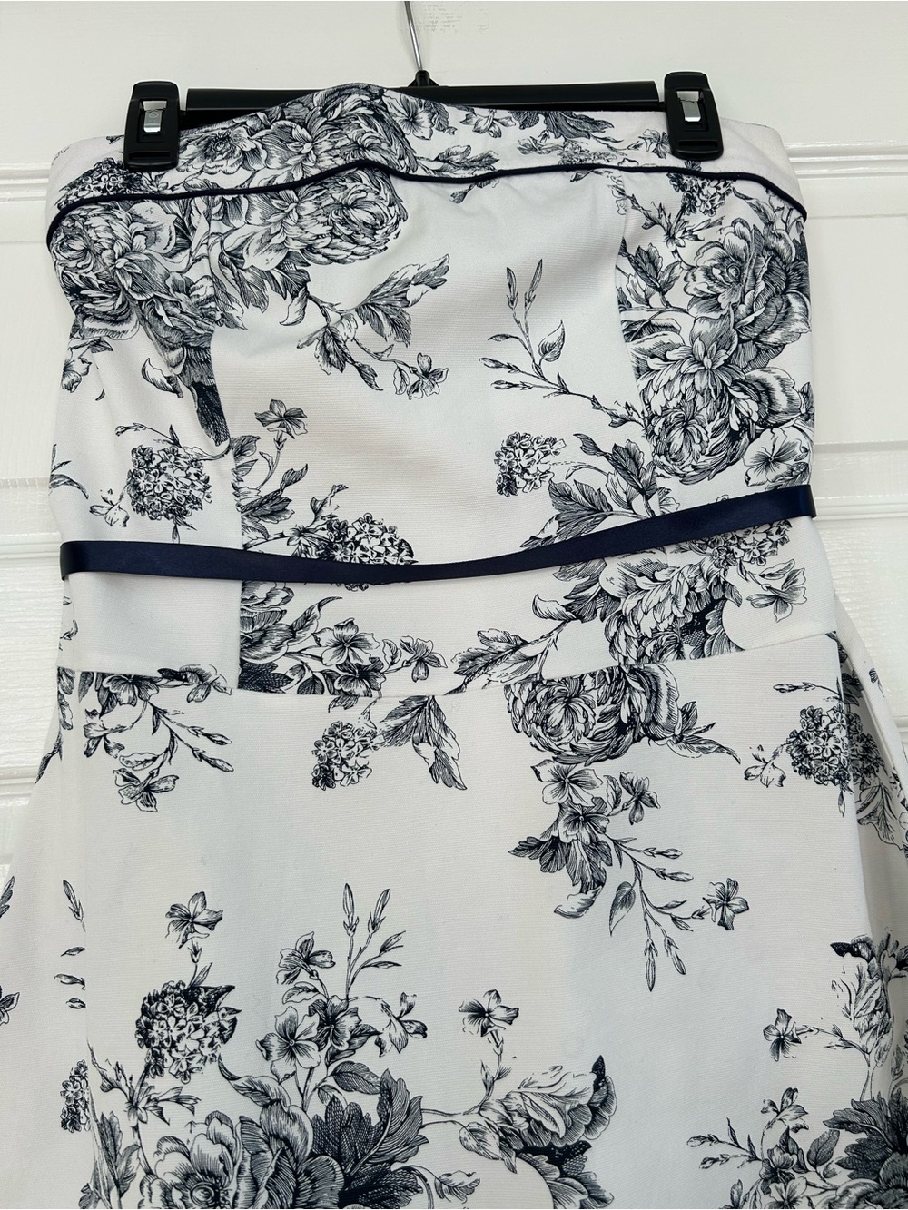 Teeze Me Strapless Floral Dress in White and Black
